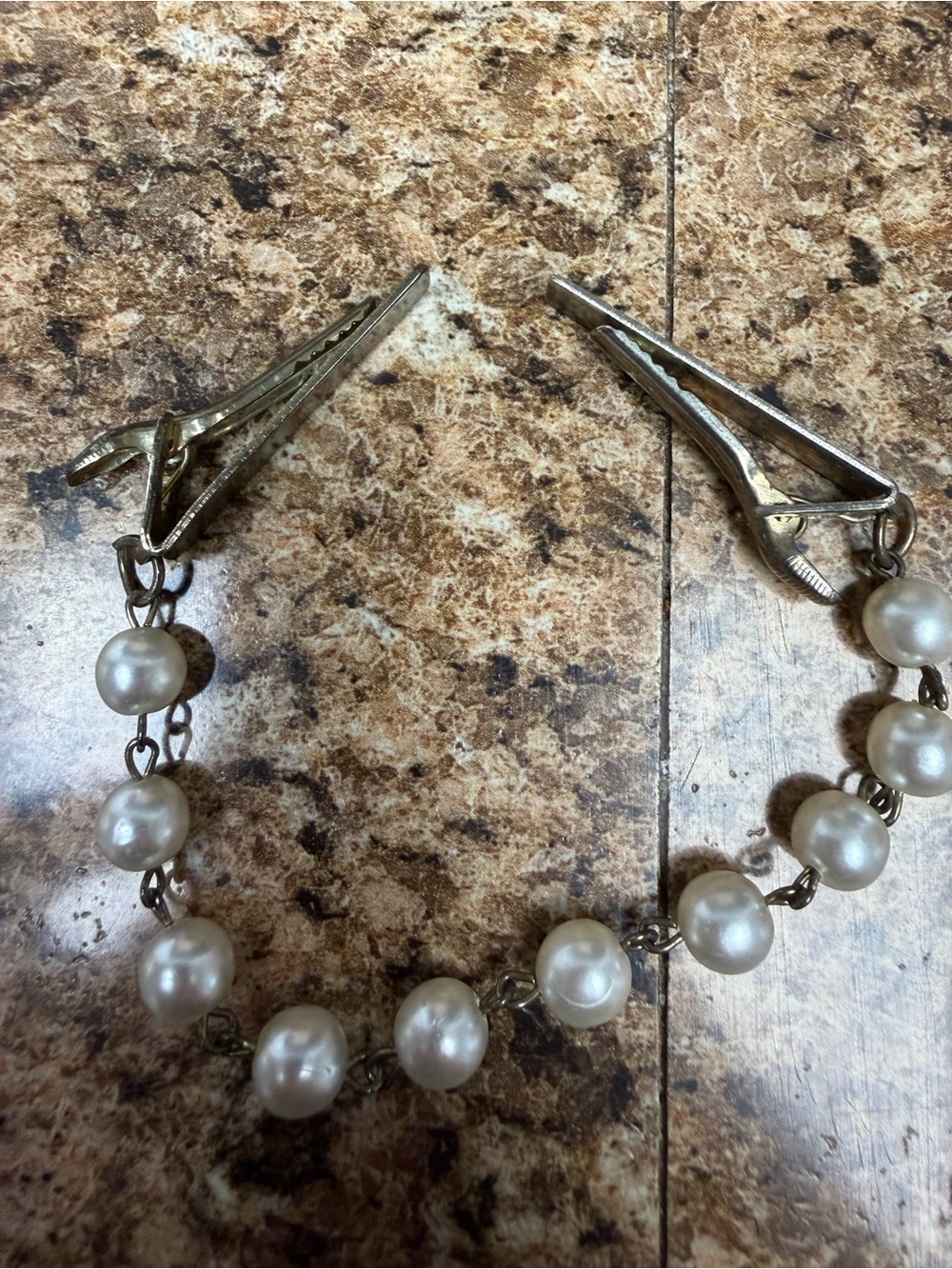 Vintage Faux Pearl Sweater Guard Double Clip Cardigan Collar Chain 1950s